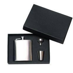 Zestaw upominkowy z grawerem (piersiówka 180 ml, 2 kieliszki i lejek)